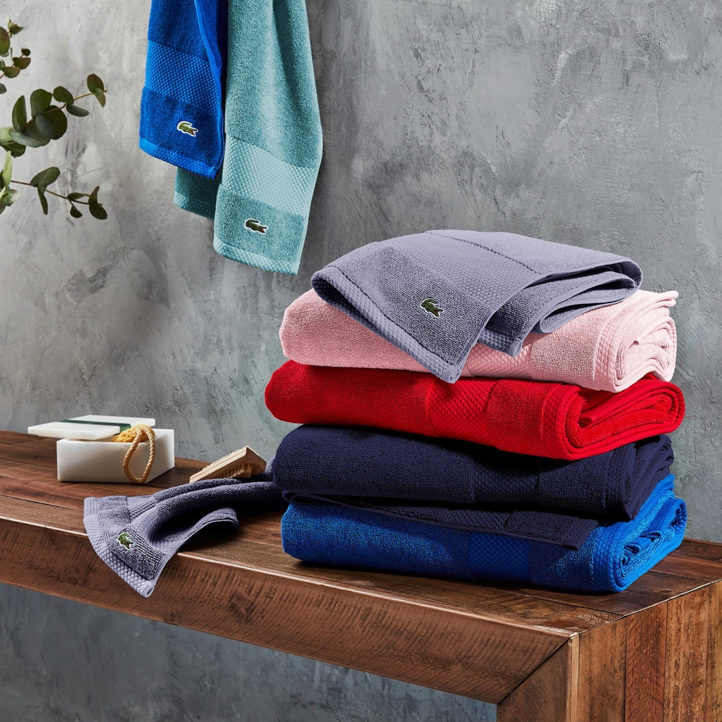 Lacoste outlet bath towels